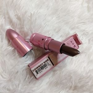 Jeffree Star The Balm - Cowboy Kiss